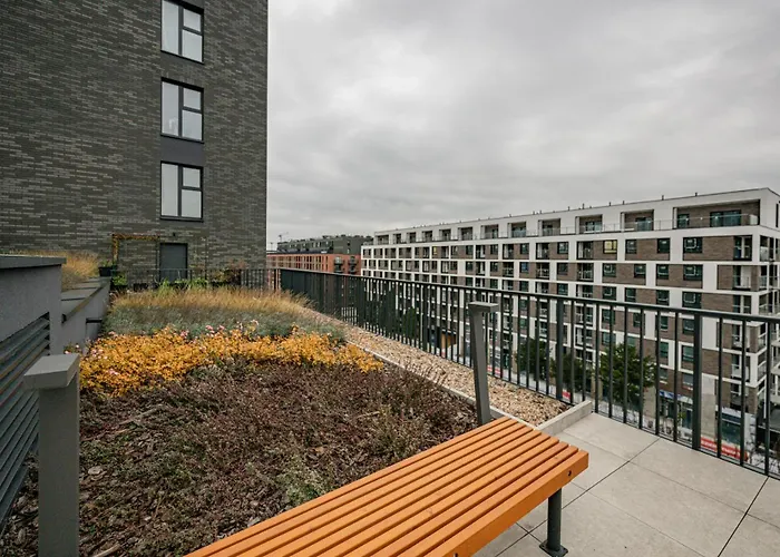 Апартаменти Legnicka 37 C